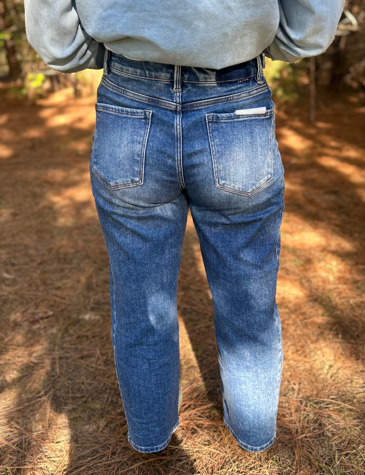 High Rise Cropped Relaxed Barrel Risen Jeans