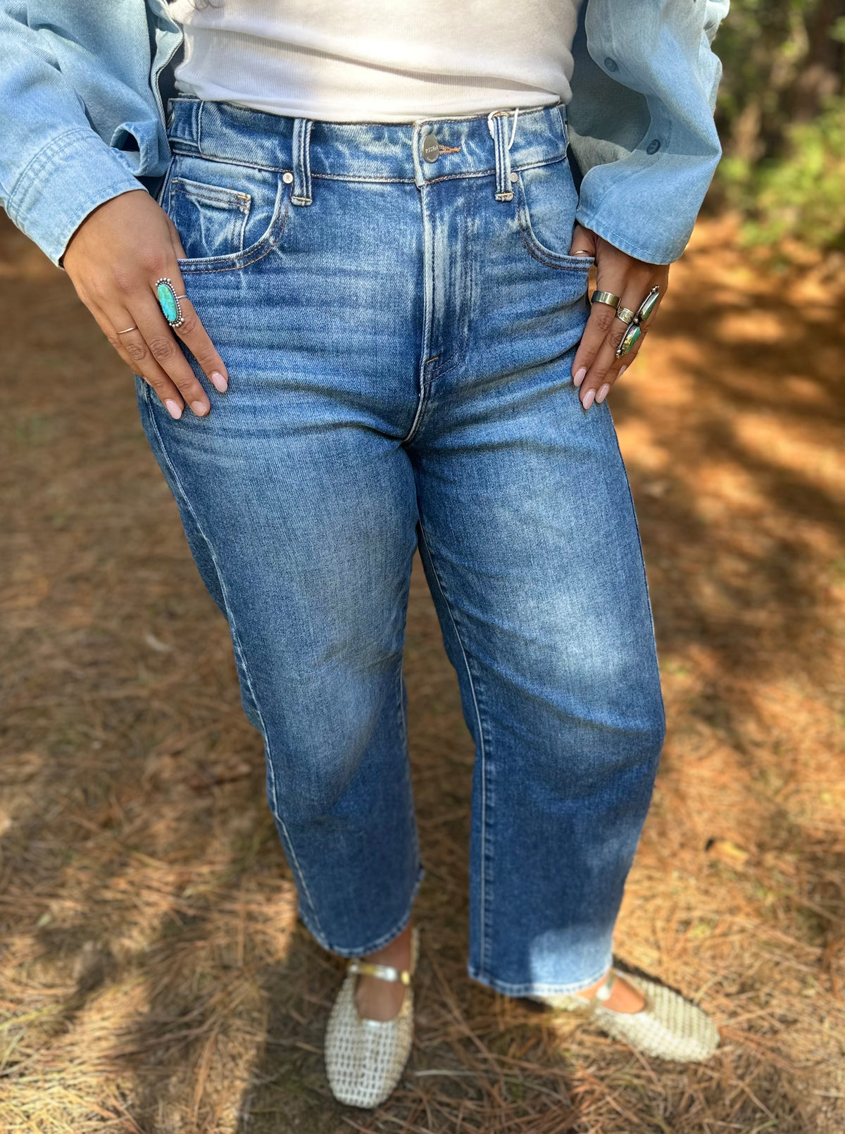 High Rise Cropped Relaxed Barrel Risen Jeans