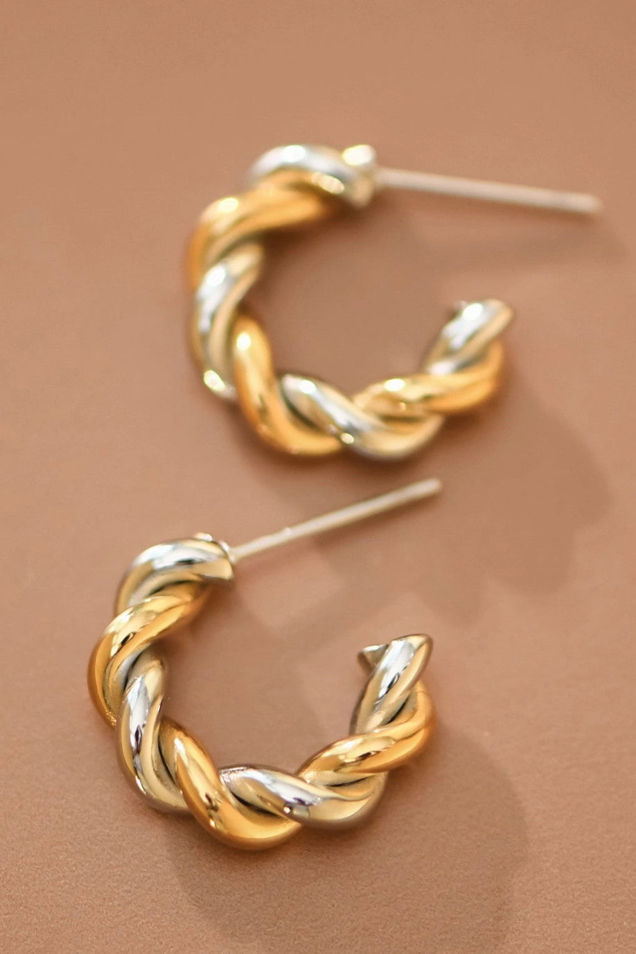 Twist Hoops
